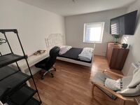 2 Zimmer Wohnung in Stuttgart - Mercedes Museum Bild 2 2 Zimmer Wohnung in Stuttgart - Mercedes Museum Bild 2