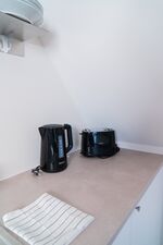 Top eingerichtet | Einzelbetten | Parken u. WLAN | 1-2 Zi Bild 11 Top eingerichtet | Einzelbetten | Parken u. WLAN | 1-2 Zi Bild 11