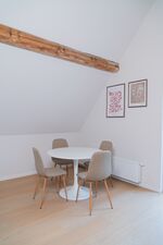 Top eingerichtet | Einzelbetten | Parken u. WLAN | 1-2 Zi Bild 2 Top eingerichtet | Einzelbetten | Parken u. WLAN | 1-2 Zi Bild 2