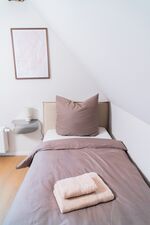 Top eingerichtet | Einzelbetten | Parken u. WLAN | 1-2 Zi Bild 20 Top eingerichtet | Einzelbetten | Parken u. WLAN | 1-2 Zi Bild 20