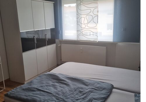Zimmer 2 Doppelzimmer/ Einzelbetten Zimmer 2 Doppelzimmer/ Einzelbetten