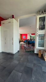Zentral, ruhig, Parkplätze, Riesenterrasse und Grundstück, G Bild 2 Zentral, ruhig, Parkplätze, Riesenterrasse und Grundstück, G Bild 2