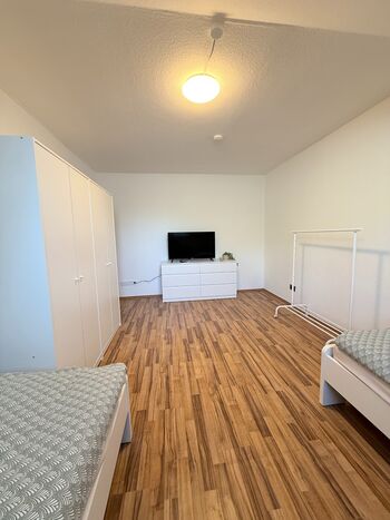 TOP Wohnung mit Balkon, Klimaanlage und Parkplatz Bild 5 TOP Wohnung mit Balkon, Klimaanlage und Parkplatz Bild 5