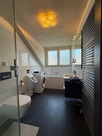 TOP Wohnung mit Balkon, Klimaanlage und Parkplatz Bild 2 TOP Wohnung mit Balkon, Klimaanlage und Parkplatz Bild 2