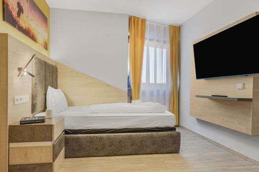 Hotel | EIGENE Küche | Parken | Neu | Smart TV Picture 5 Hotel | EIGENE Küche | Parken | Neu | Smart TV Picture 5