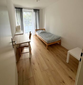 Hometime24 Eschweiler – Frisch renoviert, WLAN inklusive Bild 5 Hometime24 Eschweiler – Frisch renoviert, WLAN inklusive Bild 5