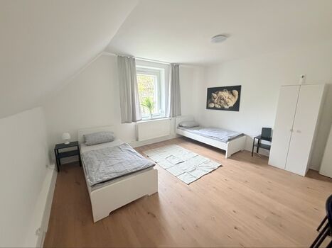 Große helle Wohnung in Top Lage! Bild 4 Große helle Wohnung in Top Lage! Bild 4