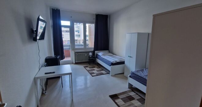 Große helle Wohnung in Top Lage! Zdjęcie 2 Große helle Wohnung in Top Lage! Zdjęcie 2