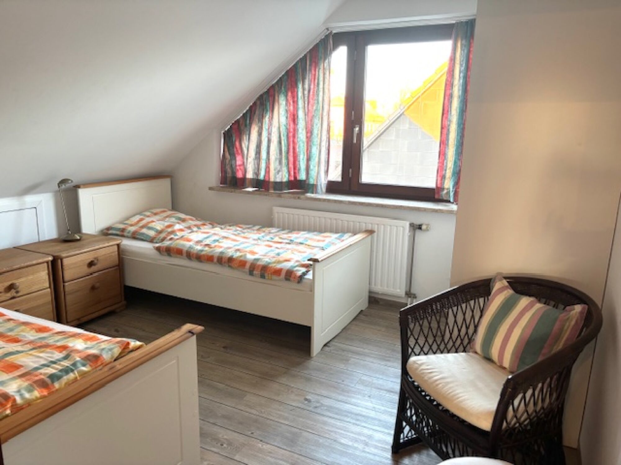 Kleine Schlafzimmer mit Einzelbetten Kleine Schlafzimmer mit Einzelbetten