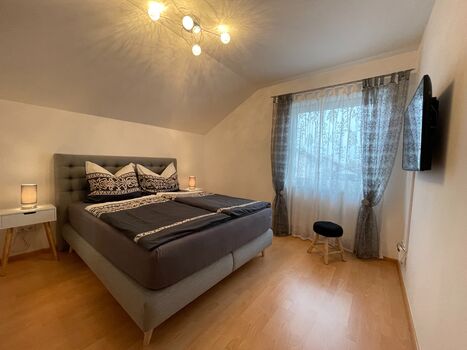 Wohnung 105 m2 für bis zu 6 Personen, zentral gelegen Picture 2 Wohnung 105 m2 für bis zu 6 Personen, zentral gelegen Picture 2