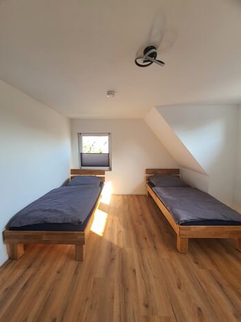 Zimmer OG 2 Personen Zimmer OG 2 Personen