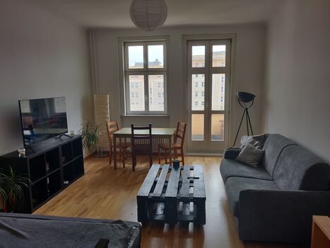 Zentrale Unterkunft in Berlin für Pendler & Handwerker – 2 Zimmer & WLAN Zentrale Unterkunft in Berlin für Pendler & Handwerker – 2 Zimmer & WLAN