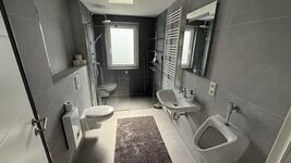 Badezimmer 1 Badezimmer 1