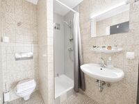 home2stay Apartmenthaus in Reutlingen NEU Wifi, Parkplatz, 30 Personen Bild 9 home2stay Apartmenthaus in Reutlingen NEU Wifi, Parkplatz, 30 Personen Bild 9
