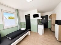 home2stay Apartmenthaus in Reutlingen NEU Wifi, Parkplatz, 30 Personen Bild 5 home2stay Apartmenthaus in Reutlingen NEU Wifi, Parkplatz, 30 Personen Bild 5