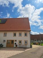 Ferienwohnung "Gustav" Eingang linke Tür Ferienwohnung "Gustav" Eingang linke Tür