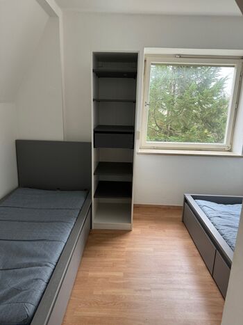 Haus mit 9 Betten, Garten und Stellplätzen Bild 2 Haus mit 9 Betten, Garten und Stellplätzen Bild 2