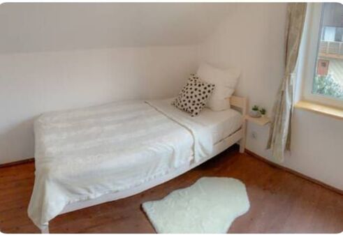 Ferienhaus und Monteurzimmer/ Monteurunterkunft Winzer Zdjęcie 3 Ferienhaus und Monteurzimmer/ Monteurunterkunft Winzer Zdjęcie 3