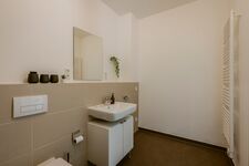 Design 3 Zimmer-Apartment I Stadtmitte I WLAN I Balkon Bild 15 Design 3 Zimmer-Apartment I Stadtmitte I WLAN I Balkon Bild 15