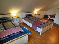 1. Schlafzimmer mit drei Einzelbetten 1. Schlafzimmer mit drei Einzelbetten
