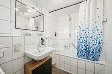 Badewanne/Dusche Badewanne/Dusche