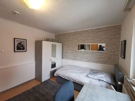 Komfortables 1-Zimmer-Microapartment in Laubach Münster Zdjęcie 1 Komfortables 1-Zimmer-Microapartment in Laubach Münster Zdjęcie 1