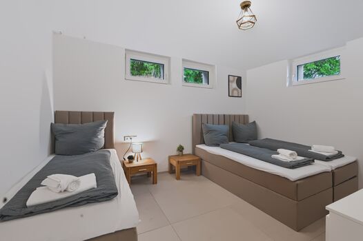 Wohnung mit Garten, Waschmaschine, voll ausgestattet, über 20 Appartment Zdjęcie 4 Wohnung mit Garten, Waschmaschine, voll ausgestattet, über 20 Appartment Zdjęcie 4