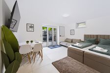 Wohnung mit Garten, Waschmaschine, voll ausgestattet, über 20 Appartment Bild 1 Wohnung mit Garten, Waschmaschine, voll ausgestattet, über 20 Appartment Bild 1
