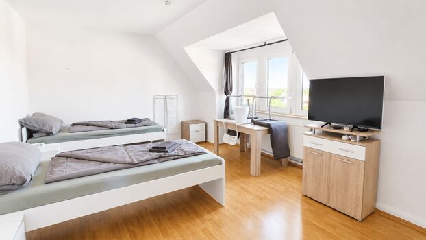 Apartments bei Leipzig 15 Min Seehausen, BMW, Porsche, Flughafen Apartments bei Leipzig 15 Min Seehausen, BMW, Porsche, Flughafen