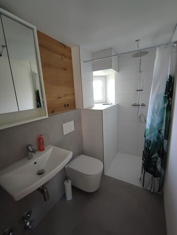„Monteurwohnung Glück | Nähe Roche Penzberg | WLAN | Parkpla Bild 2 „Monteurwohnung Glück | Nähe Roche Penzberg | WLAN | Parkpla Bild 2