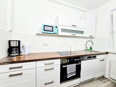 AMB Stays 4-Zimmerwohnung Zwei-WC/Bad, Terrasse, Parkplatz, Max. 7 Pers. Bild 5 AMB Stays 4-Zimmerwohnung Zwei-WC/Bad, Terrasse, Parkplatz, Max. 7 Pers. Bild 5