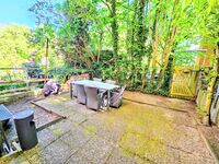 AMB Stays 4-Zimmerwohnung Zwei-WC/Bad, Terrasse, Parkplatz, Max. 7 Pers. Bild 21 AMB Stays 4-Zimmerwohnung Zwei-WC/Bad, Terrasse, Parkplatz, Max. 7 Pers. Bild 21
