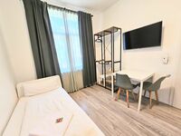 AMB Stays 4-Zimmerwohnung Zwei-WC/Bad, Terrasse, Parkplatz, Max. 7 Pers. Bild 12 AMB Stays 4-Zimmerwohnung Zwei-WC/Bad, Terrasse, Parkplatz, Max. 7 Pers. Bild 12