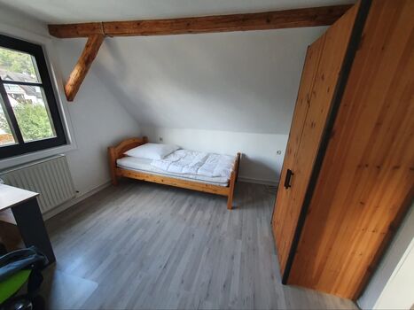 Zimmer 1 Bett 1 Zimmer 1 Bett 1