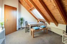 FeWo Immenstaad 2, 4 Schlafzimmer, 6 Einzelbetten Picture 14 FeWo Immenstaad 2, 4 Schlafzimmer, 6 Einzelbetten Picture 14