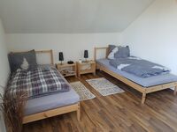 DG Wohnung im Grünen! Außerhalb und doch Zentral Picture 8 DG Wohnung im Grünen! Außerhalb und doch Zentral Picture 8