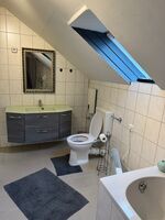 DG Wohnung im Grünen! Außerhalb und doch Zentral Picture 6 DG Wohnung im Grünen! Außerhalb und doch Zentral Picture 6