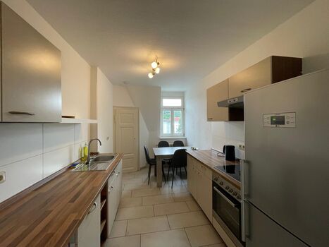 Große Unterkunft mit 3 Zimmern in Freital mit perfekter Anbi Große Unterkunft mit 3 Zimmern in Freital mit perfekter Anbi