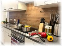 WG 5 Küchenbereich komplett ausgestattet WG 5 Küchenbereich komplett ausgestattet