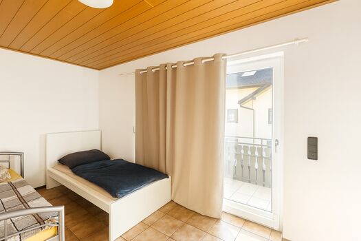 *GMA Monteurzimmer* 3 große 4-Zimmer-Wohnungen Bild 4 *GMA Monteurzimmer* 3 große 4-Zimmer-Wohnungen Bild 4