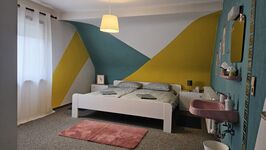 Doppelzimmer auch als Einzelzimmer zu vermieten Doppelzimmer auch als Einzelzimmer zu vermieten