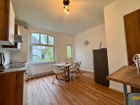 Neue Monteurwohnung + Vollausstattung Küche, WaMa, SpüMa, TV Neue Monteurwohnung + Vollausstattung Küche, WaMa, SpüMa, TV