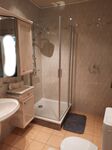 Großzügiges möbliertes Appartement mit Balkon ! Bild 7 Großzügiges möbliertes Appartement mit Balkon ! Bild 7