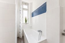 Bad mit Badewanne Bad mit Badewanne