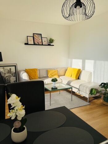 3 Zimmer Whg, 2 Bad, Balkon Nähe Düsseldorf 3 Zimmer Whg, 2 Bad, Balkon Nähe Düsseldorf