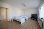 Wohnung 1 + 2 mit je 2 DZ Wohnung 1 + 2 mit je 2 DZ