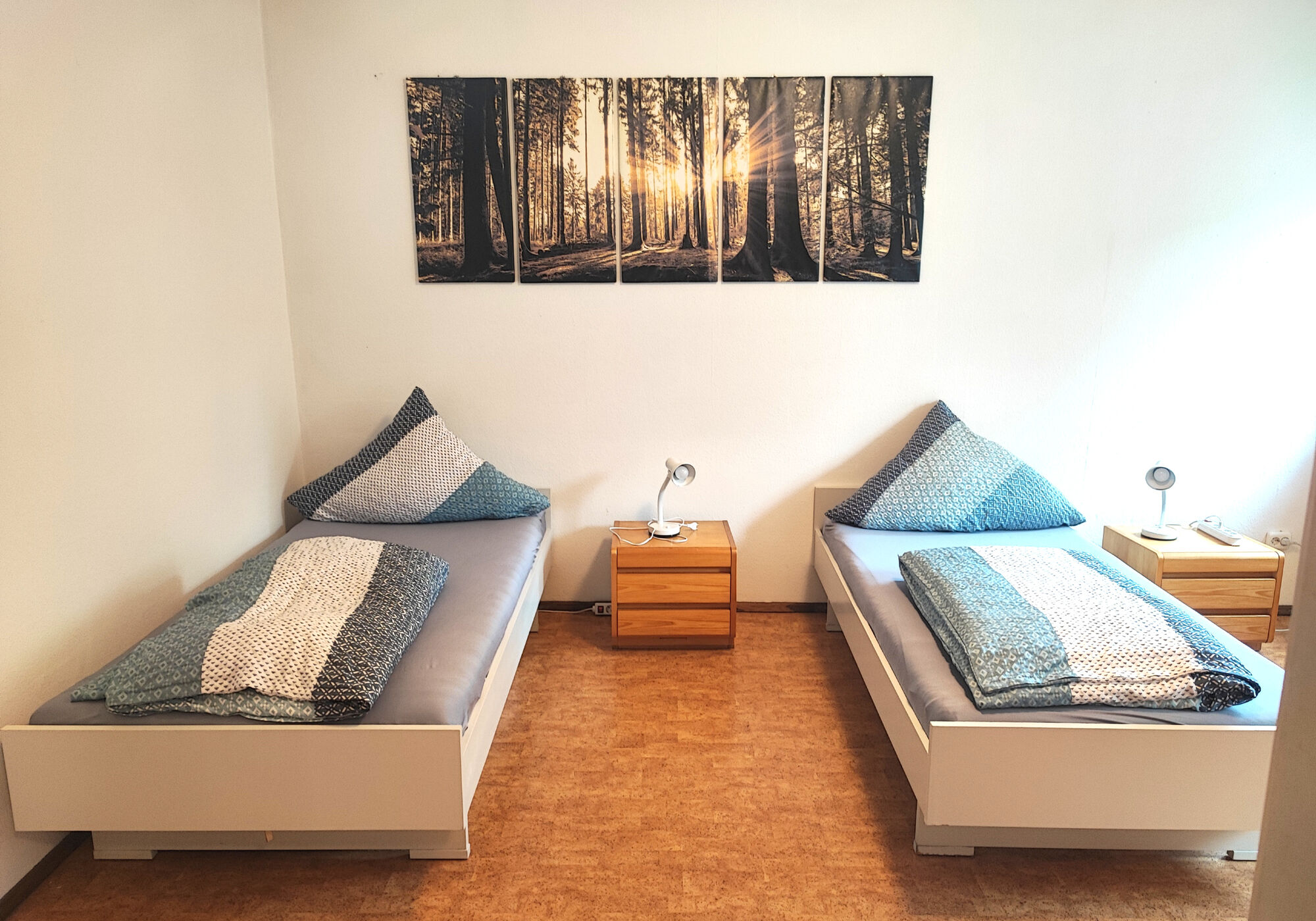 1.Schlafzimmer mit 2 Betten und Sitzgelegenheit 1.Schlafzimmer mit 2 Betten und Sitzgelegenheit