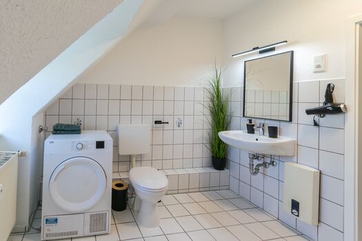 EasyCrew 2- NEU!! Ideal für 6 Pers, 3 Zimmer, Bettwäsche, Parken Bild 4 EasyCrew 2- NEU!! Ideal für 6 Pers, 3 Zimmer, Bettwäsche, Parken Bild 4