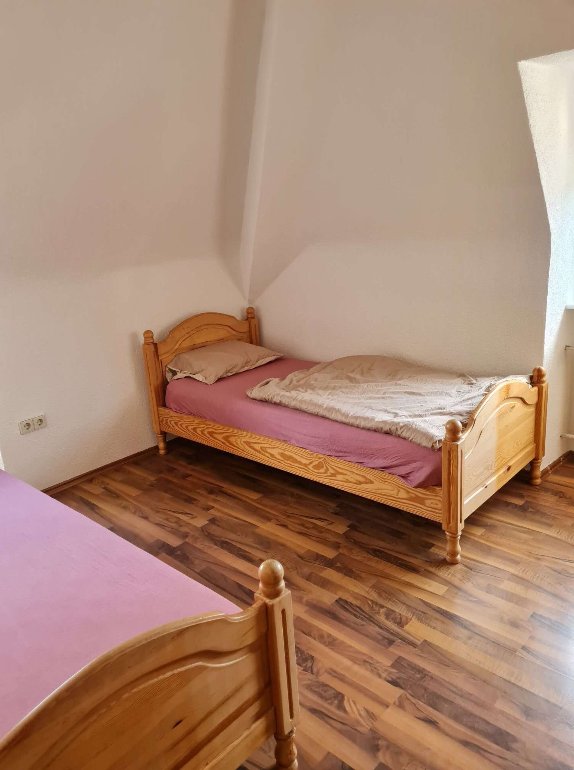 Schlafzimmer 2 mit 2 Einzelbetten Schlafzimmer 2 mit 2 Einzelbetten