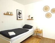 Spacious 6 Bed Apartment with Balcony Ideal for Work Crews Picture 3 Spacious 6 Bed Apartment with Balcony Ideal for Work Crews Picture 3